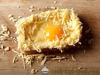 Hot сандвич с яйце и сирене на фурна за закуска