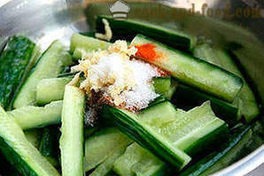 Краставици с месо на корейски (състав)