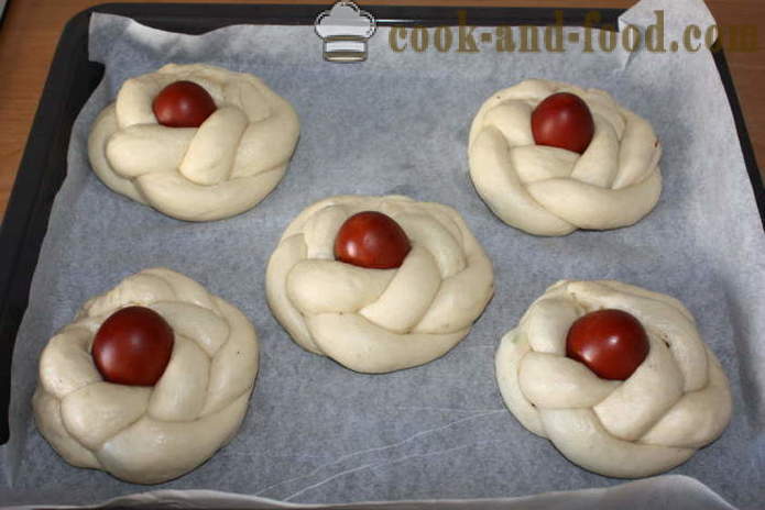 Вкусни кифлички с яйце за Великден - как да направите вкусни великденски бисквити, стъпка по стъпка рецепти снимки
