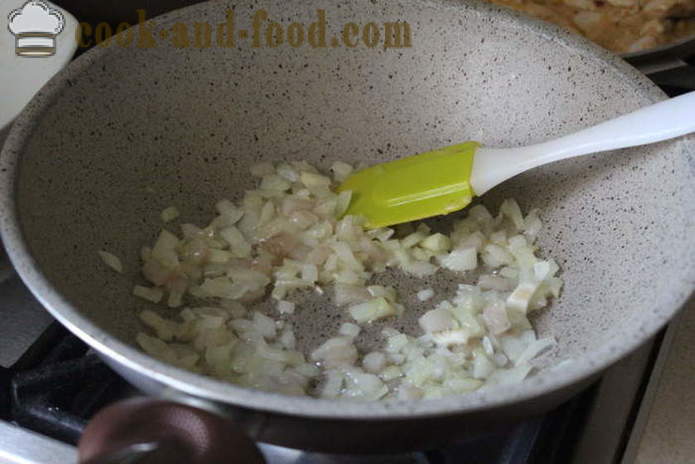 Варени картофи с лук и бекон - като вкусна да готвя картофи за гарнитура, стъпка по стъпка рецепти снимки