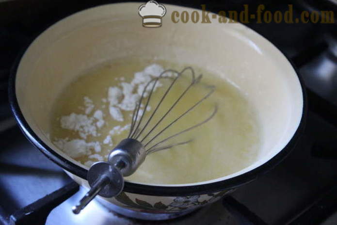 Пай с круши тесто - как да се пекат торта с круши, яйчен крем и суфле във фурната, с една стъпка по стъпка рецепти снимки