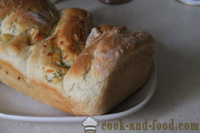 Домашно сирене хляб с подправки - стъпка по стъпка хляб рецепта сирене на фурна, със снимки