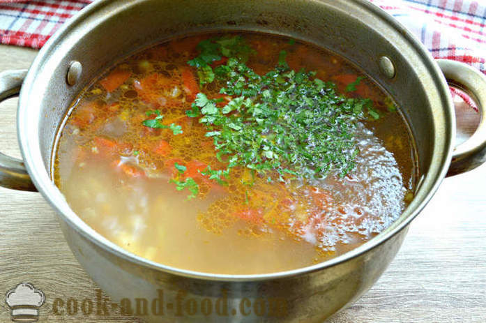 Супа с консерви грах и зеле - Как да се готви супа със зеле и грах, стъпка по стъпка рецепти снимки