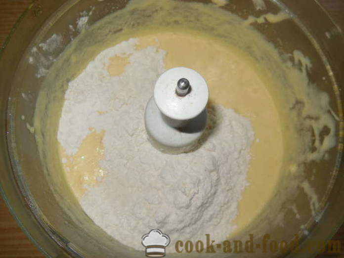 Обикновено кексче на кондензирано мляко във фурната - как да се пекат кексчета на кондензирано мляко, стъпка по стъпка рецепти снимки