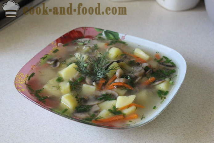 Чехия картофена супа с гъби - Как да се готви Чехия супа с гъби, стъпка по стъпка рецепти снимки