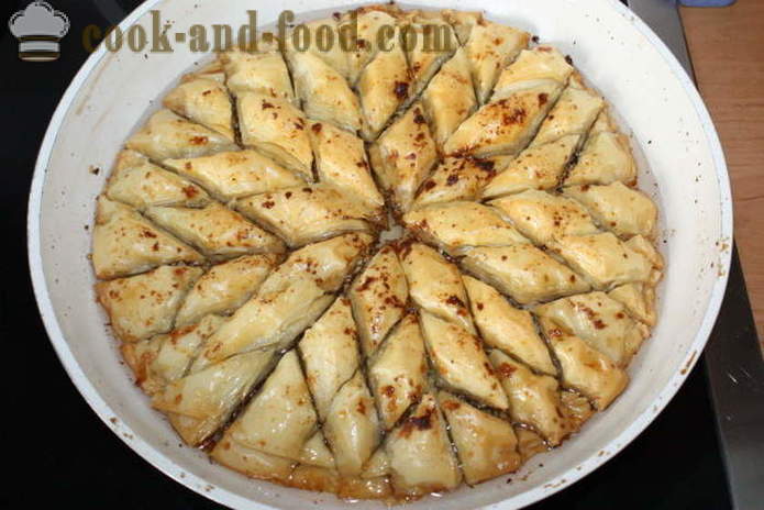 Турска баклава с орехи - Как да направим баклава у дома, стъпка по стъпка рецепти снимки