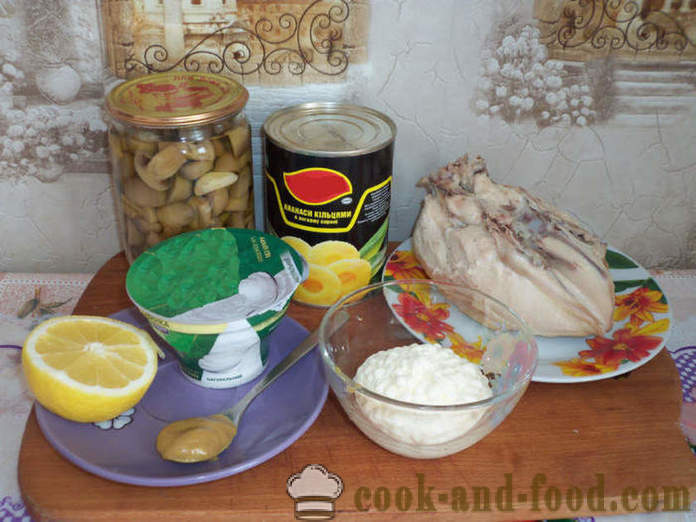 Пилешки салата с ананас и гъби - как да се направи пилешка салата с ананас и гъби, стъпка по стъпка рецепти снимки