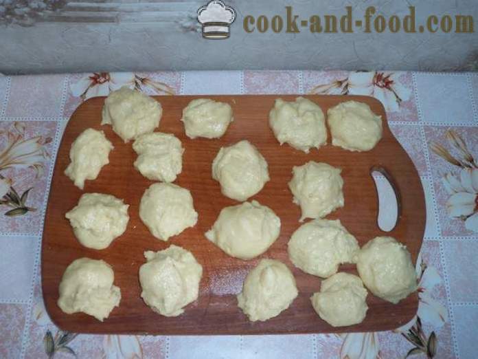 Домашно приготвени бисквитки за кисело мляко - как да се пекат бисквитки с кисело мляко в бързаме, стъпка по стъпка рецепти снимки