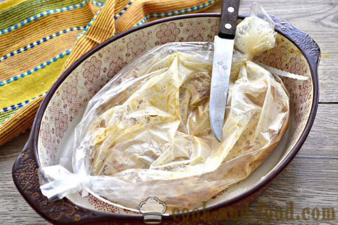Печени пилешки бутчета във фурната - как да се готвя бедрата пилешките в ръкав с кора, стъпка по стъпка рецепти снимки