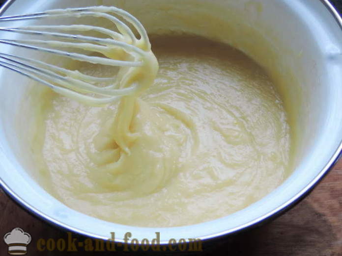 Яйчен крем със заквасена сметана - как да се направи крем яйчен крем-сметана, стъпка по стъпка рецепти снимки