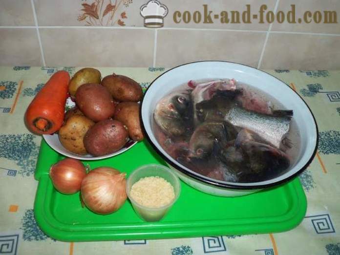 Delicious супа от шаран - как да се готви супа от шаран, с една стъпка по стъпка рецепти снимки
