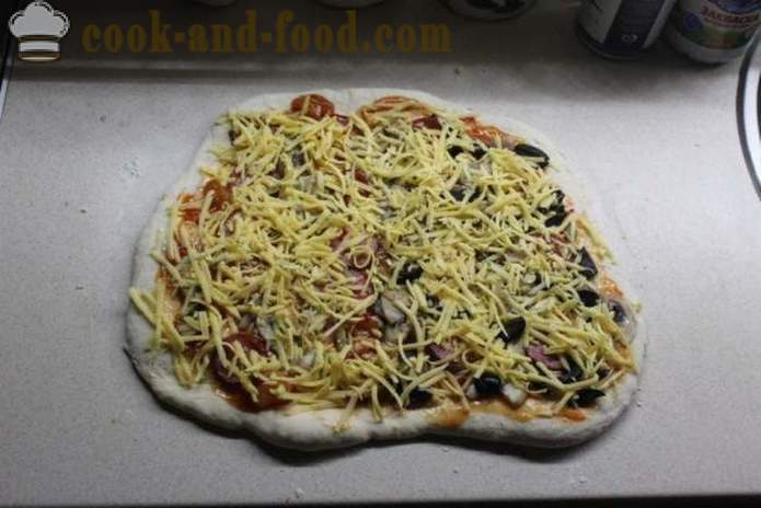 Стромболи - пица хвърляне на вкиснало тесто, как да се направи пица в един свитък, стъпка по стъпка рецепти снимки