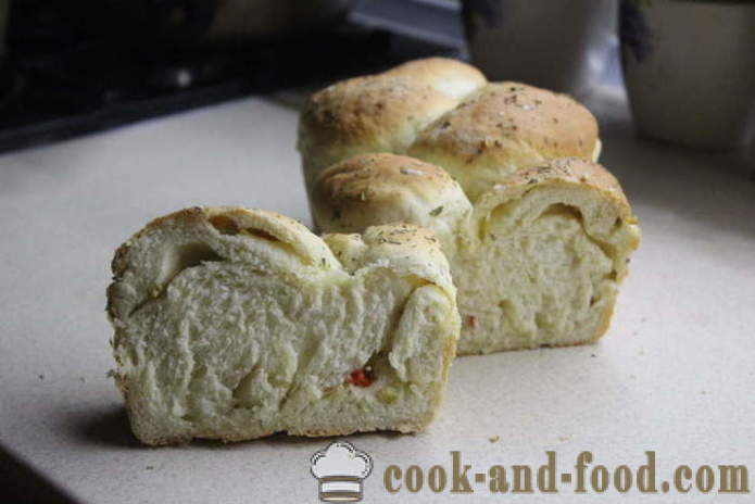 Печена мая хляб с маслини и чушки - как да се пекат италиански хляб във фурната, с една стъпка по стъпка рецепти снимки