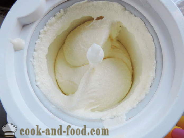 Домашна сладолед мелба съветски - как да се направи сладолед мелба у дома си, стъпка по стъпка рецепти снимки
