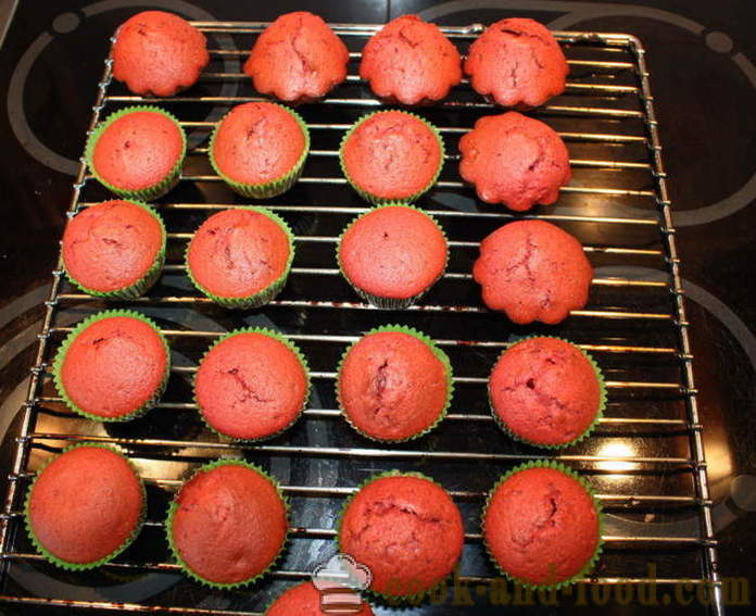 Червени и бели тарталети - как да се направи червени кексчета у дома, стъпка по стъпка рецепти снимки