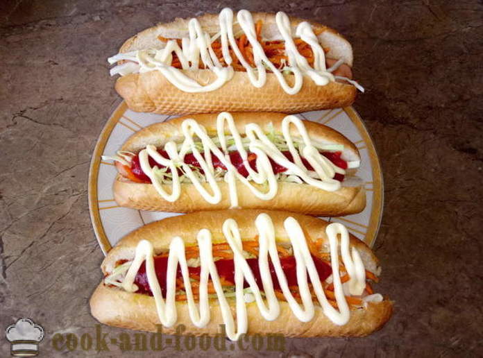Вкусни горещи кучета с колбас и зеленчуци - как да се направи гореща куче у дома, стъпка по стъпка рецепти снимки