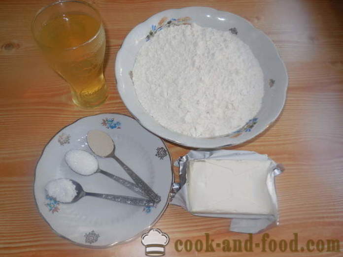 А просто рецепта за домашен хляб на доматен марината - как да се пекат хляб в машина хляб у дома, стъпка по стъпка рецепти снимки