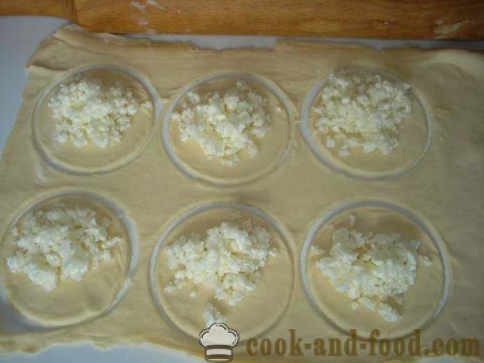 Sochniki с извара бутер тесто - как да се пекат sochniki с извара бутер тесто, стъпка по стъпка рецепти снимки