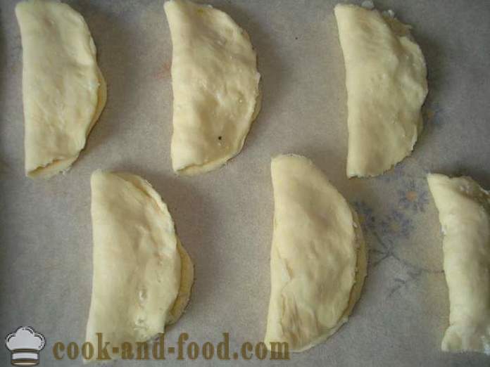 Sochniki с извара бутер тесто - как да се пекат sochniki с извара бутер тесто, стъпка по стъпка рецепти снимки