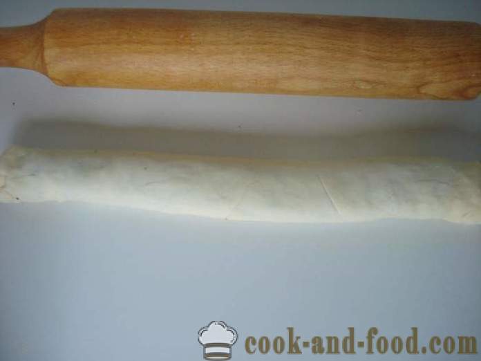Poppy рулца от бутер тесто - как да се направи рула с мак бутер тесто, с една стъпка по стъпка рецепти снимки