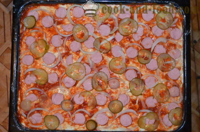 Открит пица - как да се готви пица-пай, стъпка по стъпка рецепти снимки