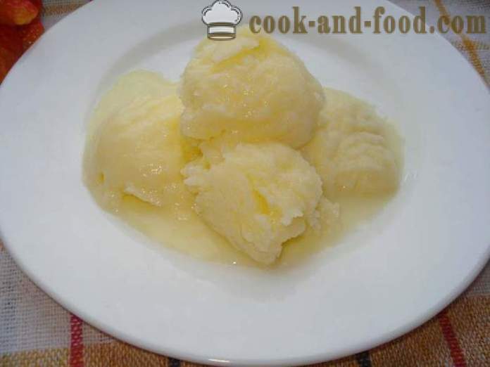 Домашна сладолед от мляко с нишесте - как да се направи сладолед мелба у дома си, стъпка по стъпка рецепти снимки
