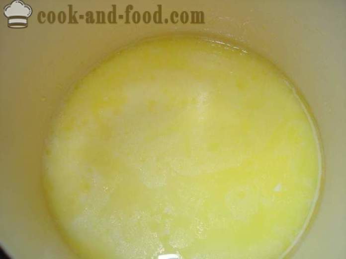 Домашна сладолед от мляко с нишесте - как да се направи сладолед мелба у дома си, стъпка по стъпка рецепти снимки
