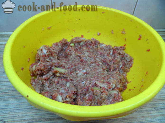 Стъпаловиден Samsa с месо във фурната - Samsa как да се готви у дома, стъпка по стъпка рецепти снимки