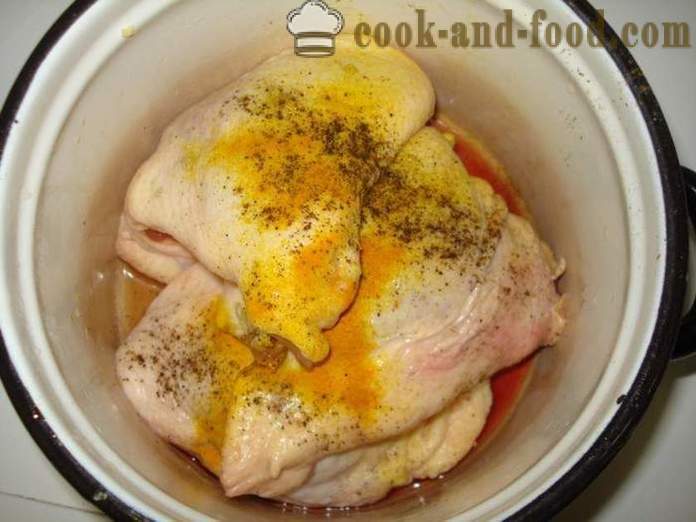 Бедрата Печени пилешки в фолио - като вкусни печени пилешки бутчета във фурната, с една стъпка по стъпка рецепти снимки