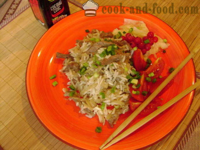 Ориз с месо на китайски - как да се готвя ориз с месо в тиган, стъпка по стъпка рецепти снимки