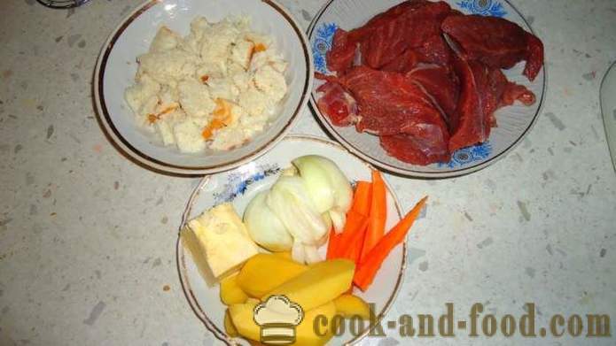 Хранителните котлети от телешко месо с моркови и лук - как да се готви вкусни телешки котлети, стъпка по стъпка рецепти снимки