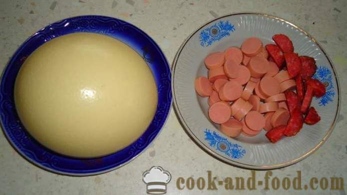 Големи пържени яйца с колбаси от щраусови яйца - Как да се готви един омлет от щраусови яйца, стъпка по стъпка рецепти снимки