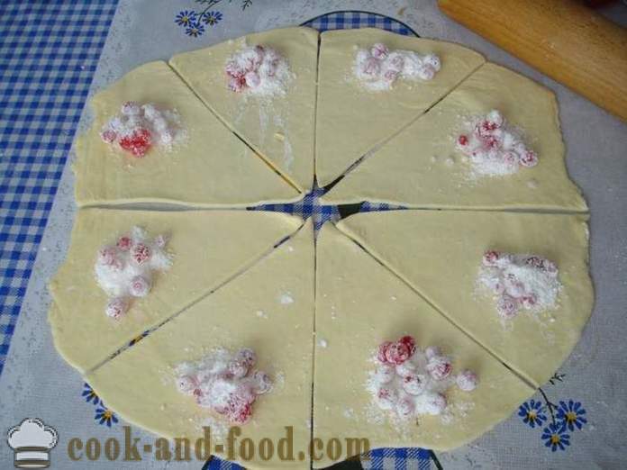 Пъф гевреци - как да се правят гевреци от крайния бутер тесто, с една стъпка по стъпка рецепти снимки