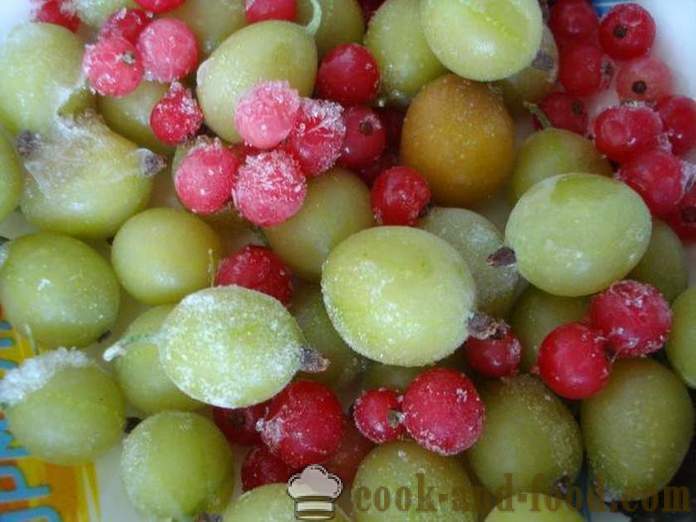 Пухкави кнедли с замразени плодове - как да се готви кнедли с плодове по един чифт, с една стъпка по стъпка рецепти снимки