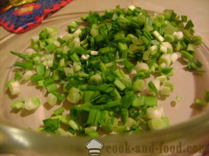 Салата: краставици, яйца, лук и майонеза - как да се направи салата от краставици с майонеза, стъпка по стъпка рецепти снимки