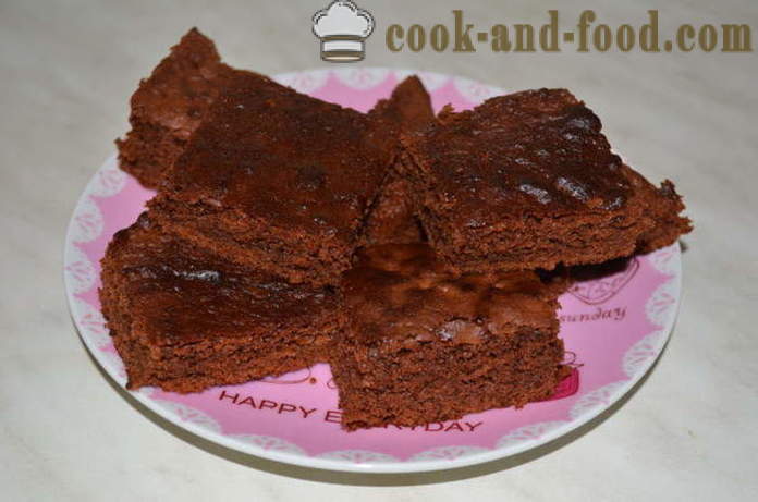Шоколадова торта скаут - как да се направи шоколадов сладкиш у дома, стъпка по стъпка рецепти снимки
