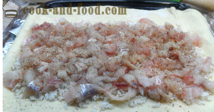 Мая торта с риба и ориз и прясна риба - как да се готвя пай с риба във фурната, с една стъпка по стъпка рецепти снимки