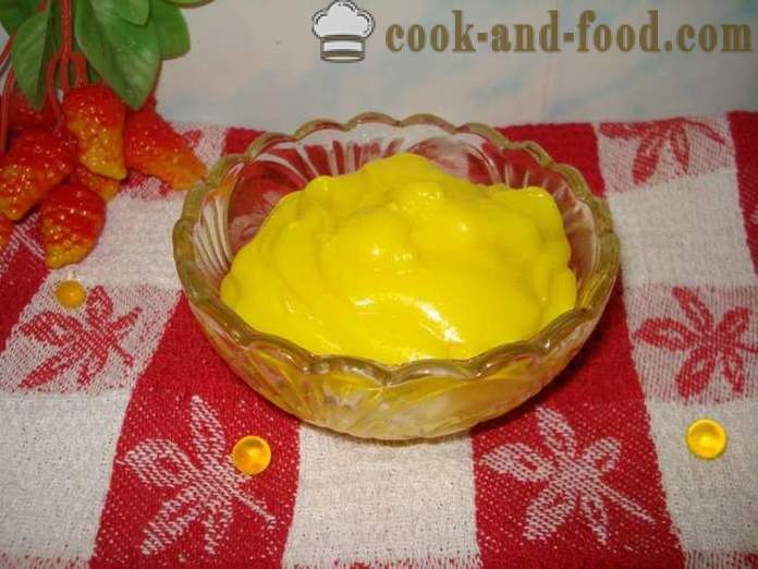 Custard в микровълновата - как да се готвя яйчен крем на жълтъците, стъпка по стъпка рецепти снимки