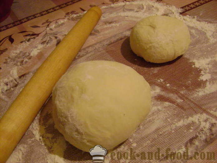 Открит мая торта с череши - Как да се готви торта с череши във фурната, с една стъпка по стъпка рецепти снимки