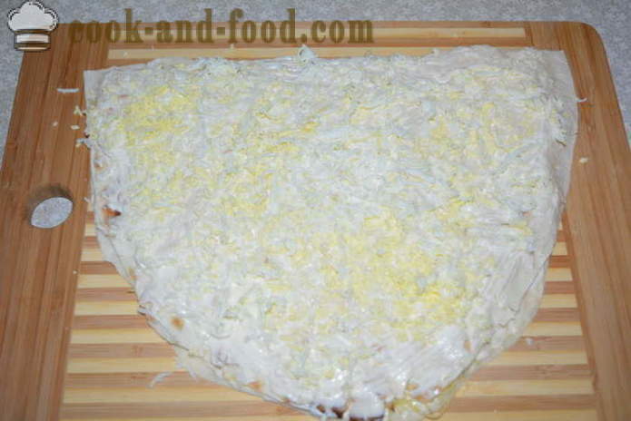 А просто хвърляне на питка с цаца, сирене и яйца - как да се готвя самун питка с цаца, стъпка по стъпка рецепти снимки