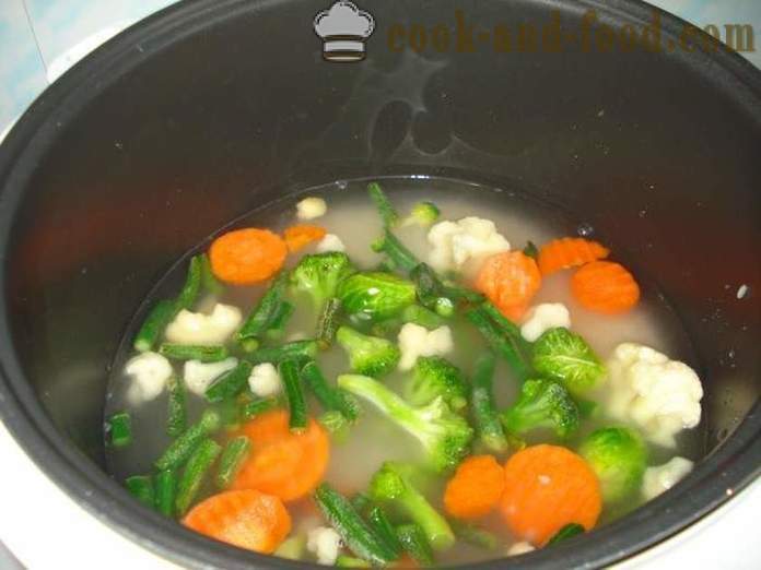 Ориз със зеленчуци в multivarka - как да се готвя ориз със зеленчуци в multivarka, стъпка по стъпка рецепти снимки