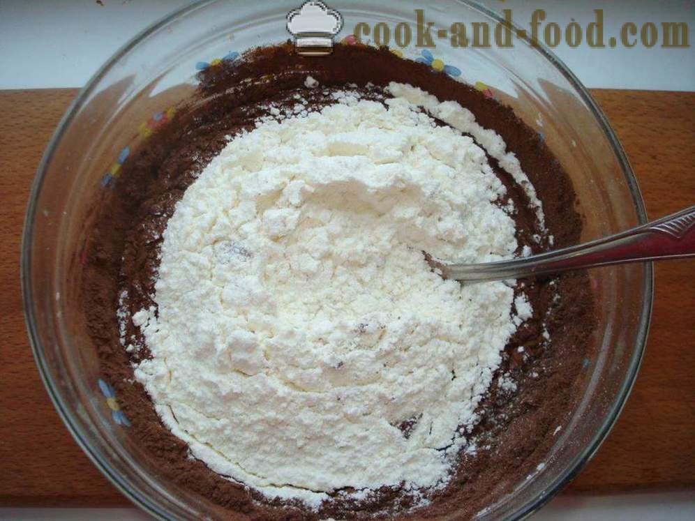 Домашно приготвени шоколадови бисквитки чип с какао бързо и лесно - как да се готвя бисквити с парченца шоколад у дома, стъпка по стъпка рецепти снимки