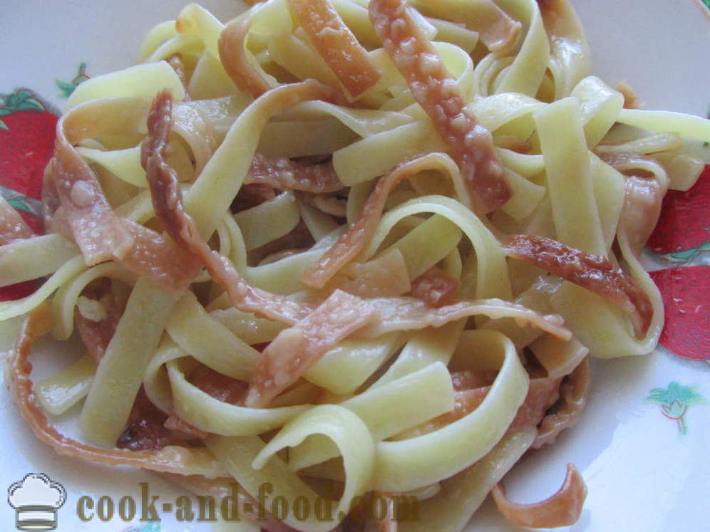Пържени спагети в тигана - като вкусни СРЮ юфка в тигана, стъпка по стъпка рецепти снимки