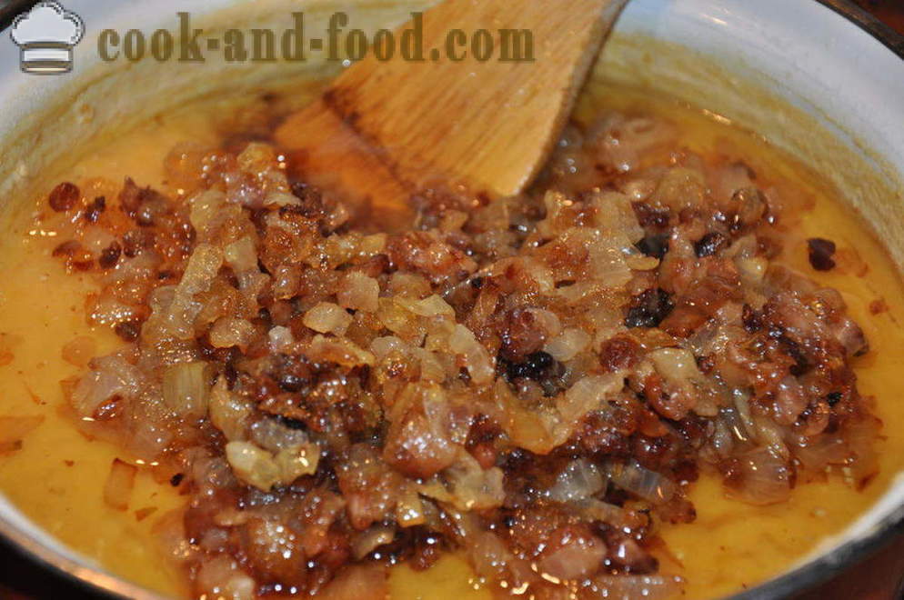 Delicious грахова супа с лук и бекон - как да се готви вкусно грахово пюре, стъпка по стъпка рецепти снимки