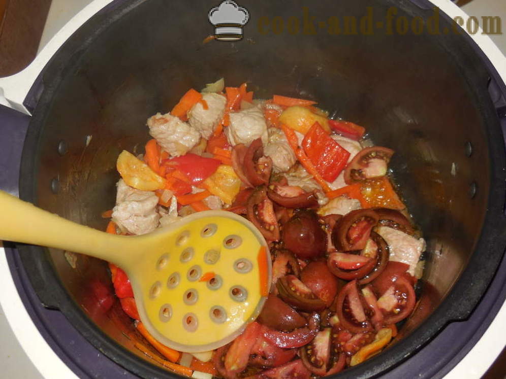 Печени картофи с месо и зеленчуци - как да се готви яхния от картофи с месо в multivarka, стъпка по стъпка рецепти снимки