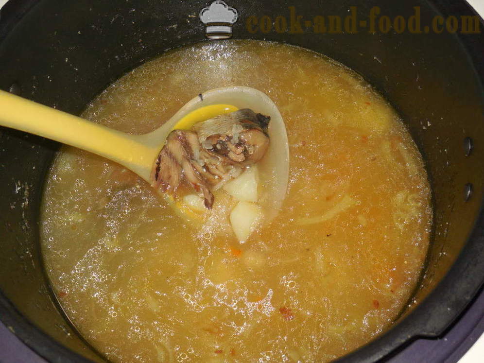 Супа от консервирана риба в multivarka - как да се готви супа от риба от консерва, стъпка по стъпка рецепти снимки