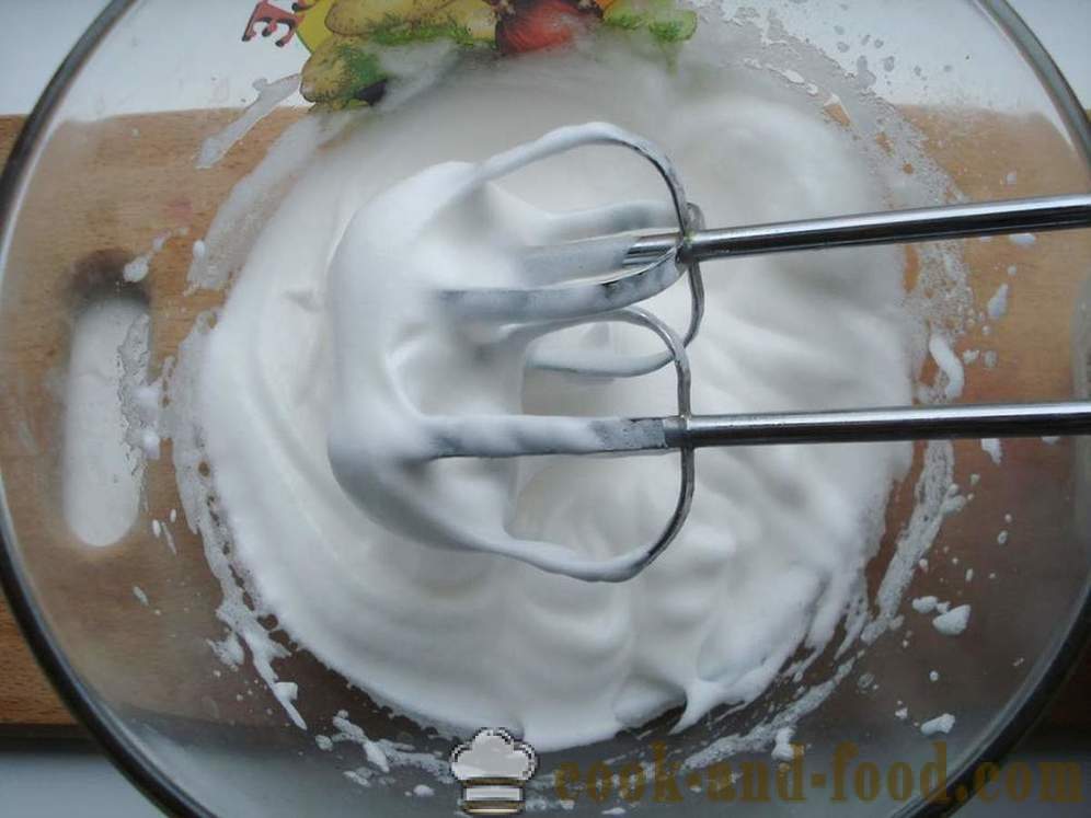 Lemon меренге с ядки във фурната - как да готвят целувка в дома, стъпка по стъпка рецепти снимки