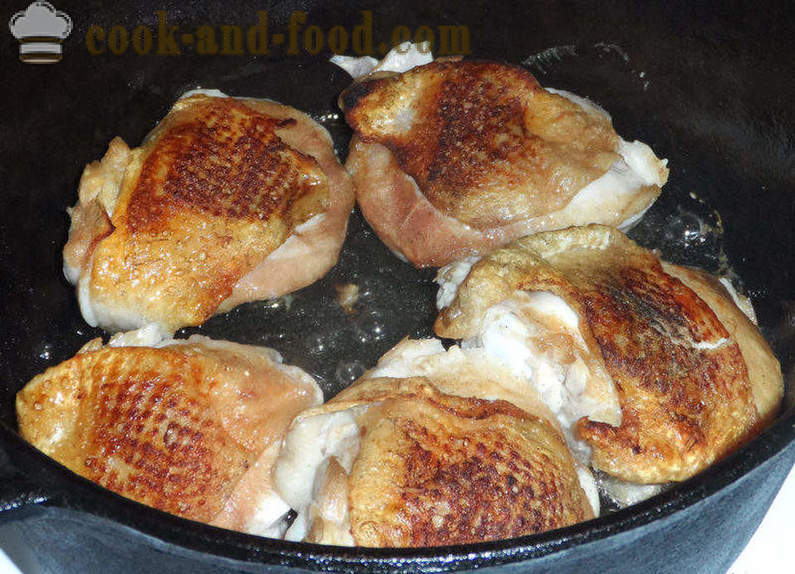 Пиле с гъби в сметанов сос - как да се готвя пиле с гъбен сос, стъпка по стъпка рецепти снимки