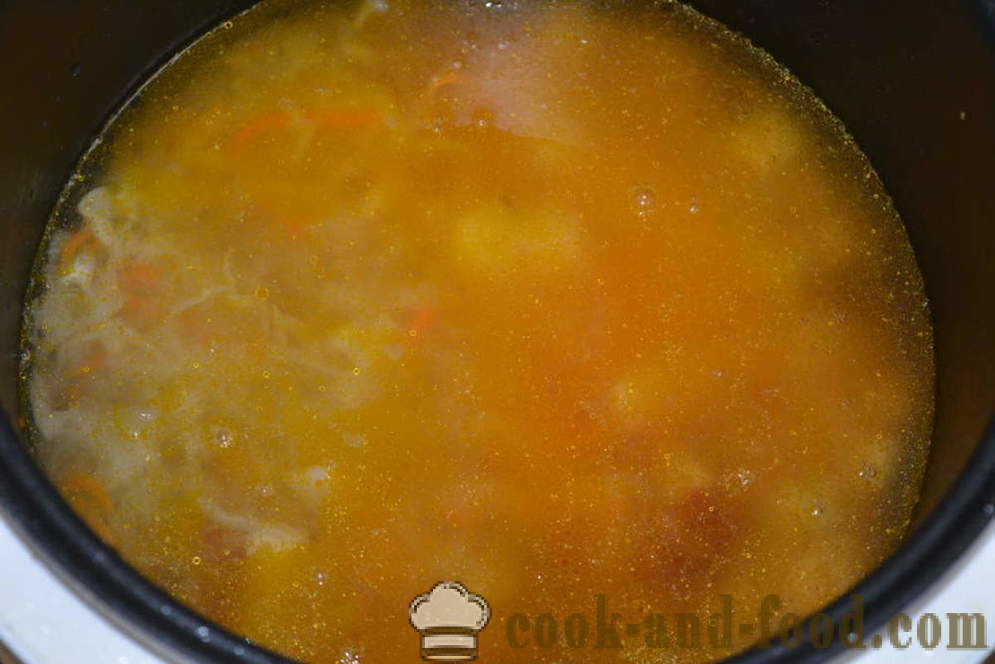 Sour супа от кисело зеле с месо multivarka - как да се готви супа от кисело зеле в multivarka, стъпка по стъпка рецепти снимки