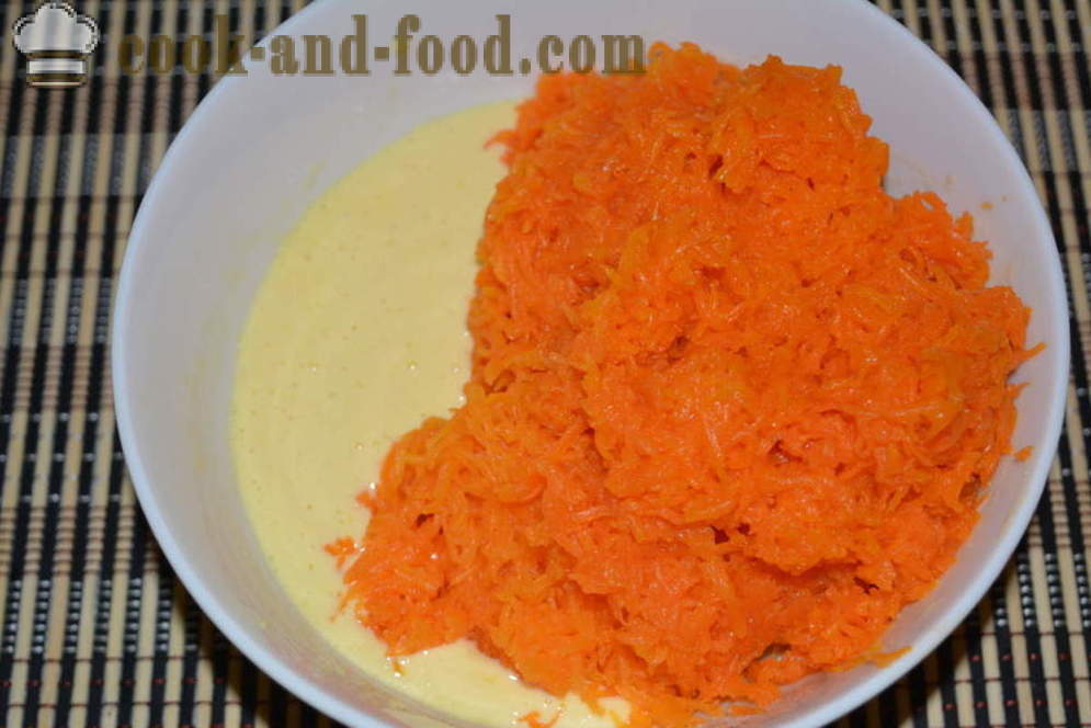 Класически Морков бургери с грис, като в детската градина - как да се готвя бургери варени моркови в тиган, рецепта със стъпка по стъпка снимки
